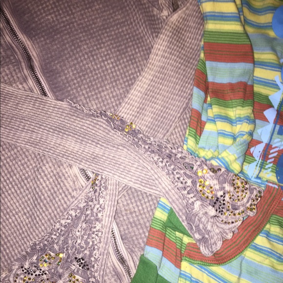 Zip up hoodies bundle - Picture 2 of 2